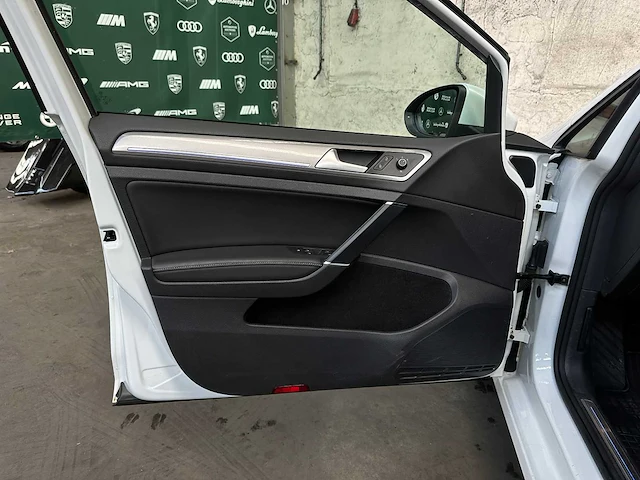 Volkswagen e-golf 136pk 2014, r-252-bj - afbeelding 24 van  43