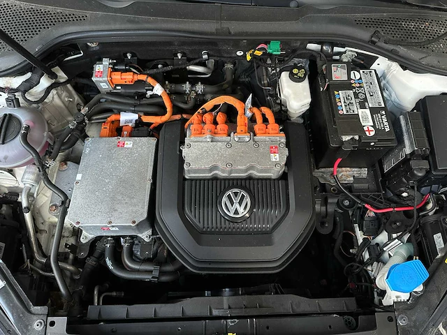 Volkswagen e-golf 136pk 2014, r-252-bj - afbeelding 37 van  43
