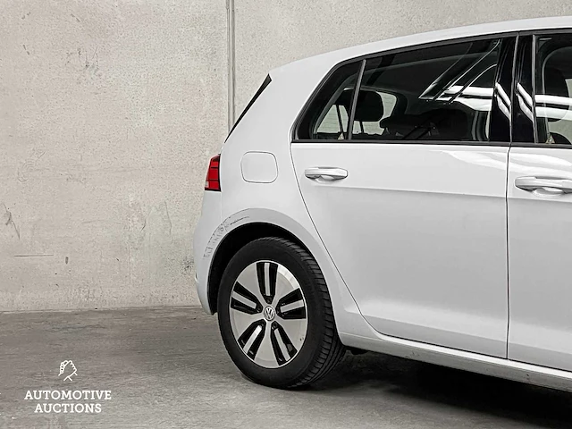 Volkswagen e-golf 136pk 2019 (origineel-nl + 1e eigenaar), xf-656-h - afbeelding 4 van  64
