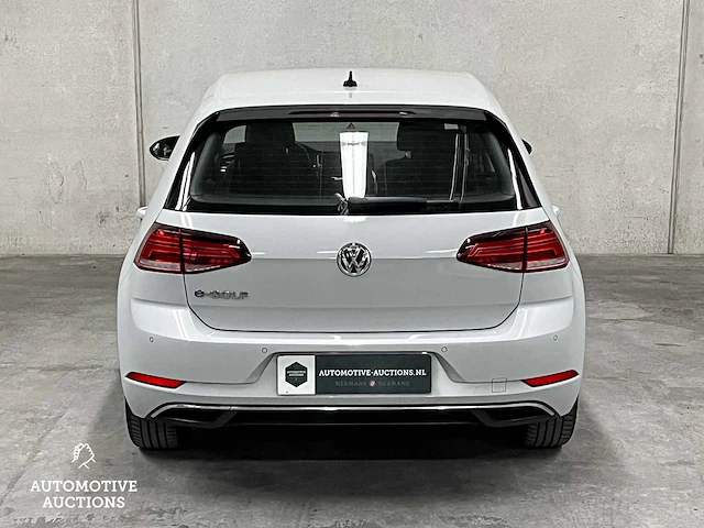 Volkswagen e-golf 136pk 2019 (origineel-nl + 1e eigenaar), xf-656-h - afbeelding 15 van  64