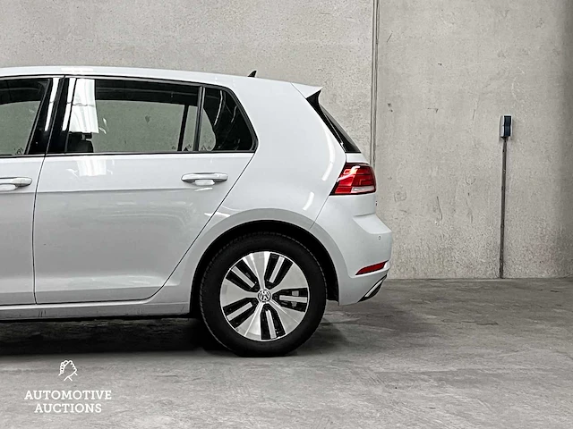 Volkswagen e-golf 136pk 2019 (origineel-nl + 1e eigenaar), xf-656-h - afbeelding 26 van  64