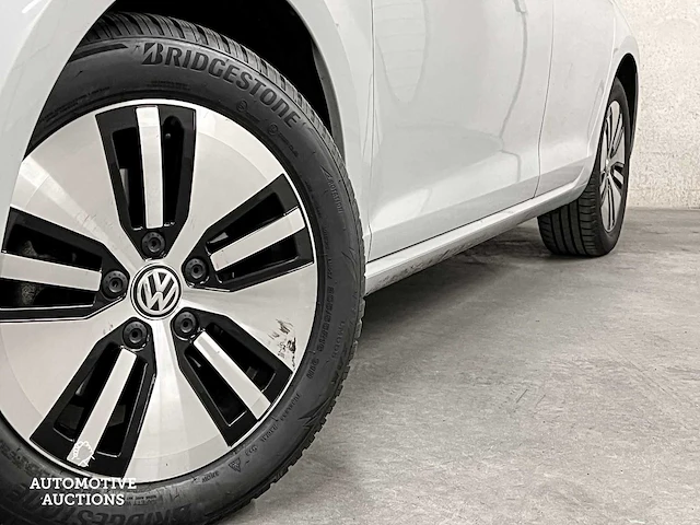 Volkswagen e-golf 136pk 2019 (origineel-nl + 1e eigenaar), xf-656-h - afbeelding 34 van  64