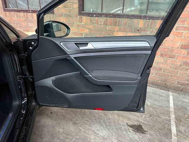 Volkswagen e-golf 136pk 2019 (origineel-nl), zf-315-l - afbeelding 28 van  40