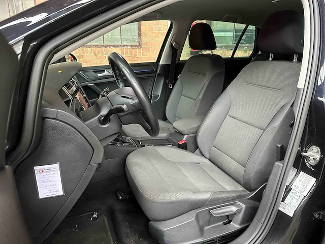 Volkswagen e-golf 136pk 2019 (origineel-nl), zf-315-l - afbeelding 30 van  40