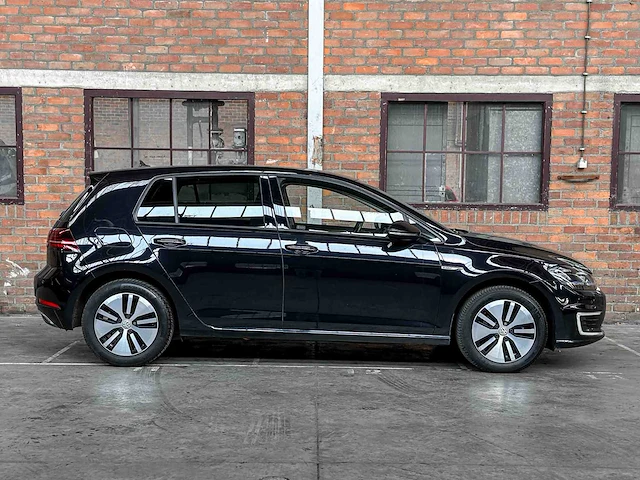 Volkswagen e-golf 136pk 2019 (origineel-nl), zf-315-l - afbeelding 40 van  40