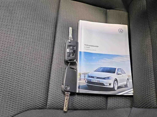 Volkswagen e-golf e-dition 100kw automaat 2020 - afbeelding 9 van  16