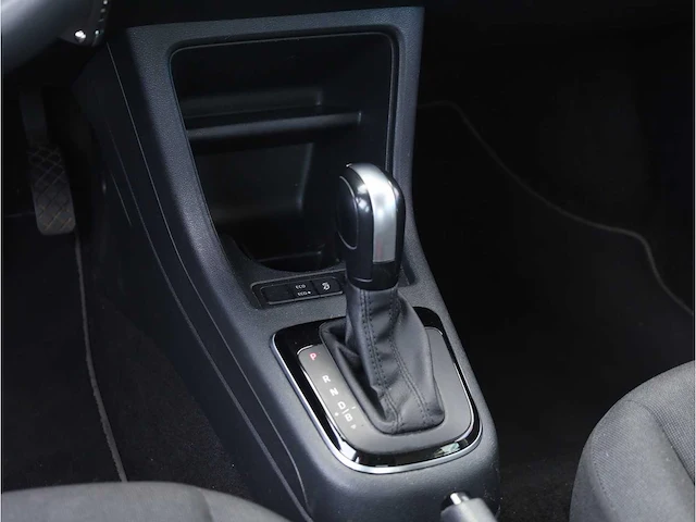 Volkswagen e-up automaat 2021 stoelverwarming dab bluetooth audio elektrische spiegels - afbeelding 11 van  28