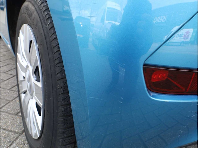 Volkswagen e-up automaat 2021 stoelverwarming dab bluetooth audio elektrische spiegels - afbeelding 18 van  28