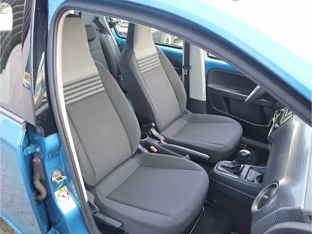 Volkswagen e-up automaat 2021 stoelverwarming dab bluetooth audio elektrische spiegels - afbeelding 13 van  28
