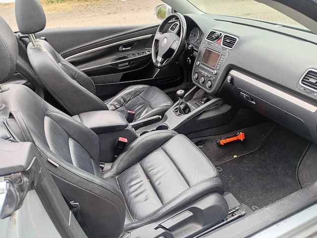 Volkswagen eos 2.0 16v fsi, 14-tg-pr - afbeelding 6 van  29