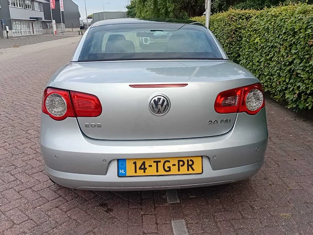 Volkswagen eos 2.0 16v fsi, 14-tg-pr - afbeelding 27 van  29
