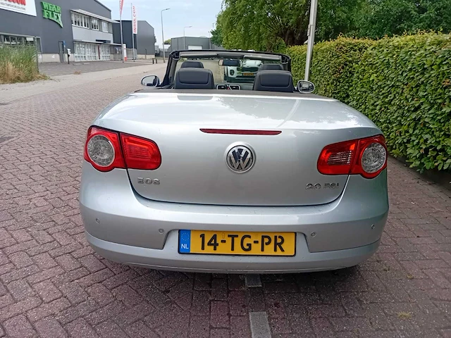 Volkswagen eos 2.0 16v fsi, 14-tg-pr - afbeelding 28 van  29