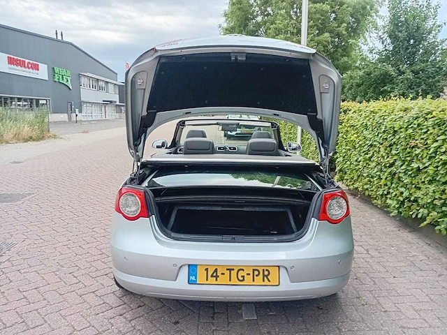 Volkswagen eos 2.0 16v fsi, 14-tg-pr - afbeelding 29 van  29