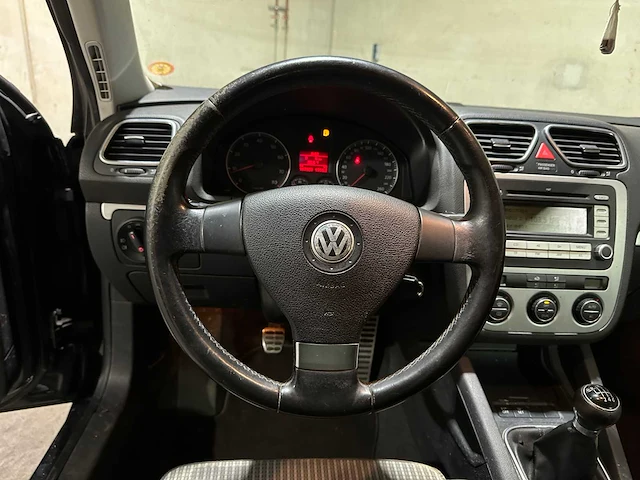 Volkswagen eos 2.0-16v fsi 150pk 2008 cabriolet, 31-zr-kj youngtimer - afbeelding 8 van  33
