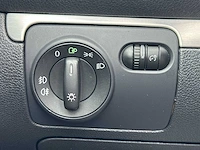 Volkswagen eos 2.0-16v fsi 2006 | 82-zb-sj i - afbeelding 18 van  26