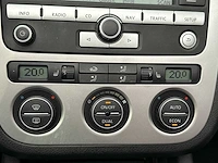 Volkswagen eos 2.0-16v fsi 2006 | 82-zb-sj i - afbeelding 7 van  26