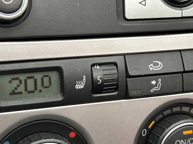 Volkswagen eos 2.0-16v fsi 2006 | 82-zb-sj i - afbeelding 8 van  26