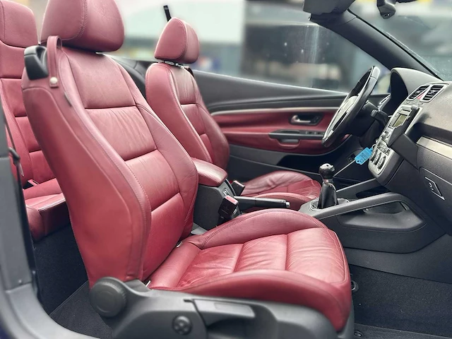 Volkswagen eos 2.0-16v fsi 2006 | 82-zb-sj i - afbeelding 13 van  26