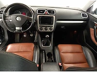 Volkswagen eos 2.0-16v fsi , 46-tk-hp - afbeelding 2 van  19