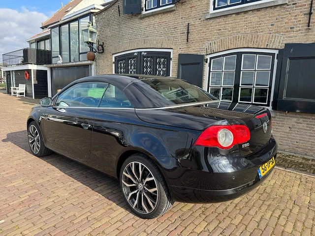 Volkswagen eos 2.0-16v fsi 56-tp-sb - afbeelding 7 van  12