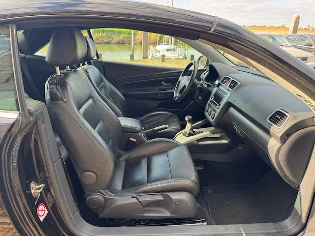 Volkswagen eos 2.0-16v fsi 56-tp-sb - afbeelding 8 van  12