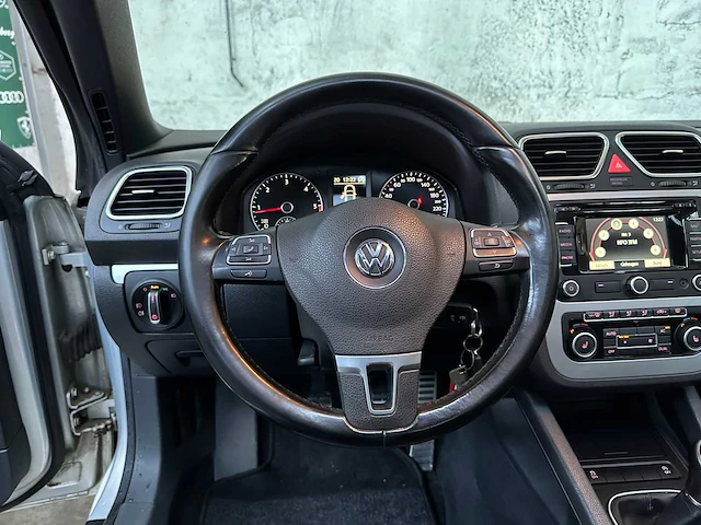 Volkswagen eos 2.0 tdi 140pk 2012, 25-tth-3 - afbeelding 11 van  38