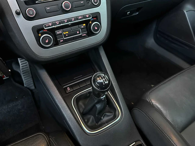 Volkswagen eos 2.0 tdi 140pk 2012, 25-tth-3 - afbeelding 20 van  38
