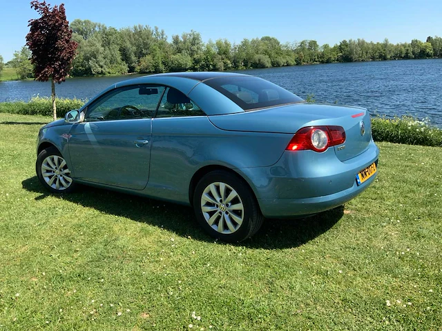 Volkswagen eos tdi cabriolet personenauto - afbeelding 17 van  25