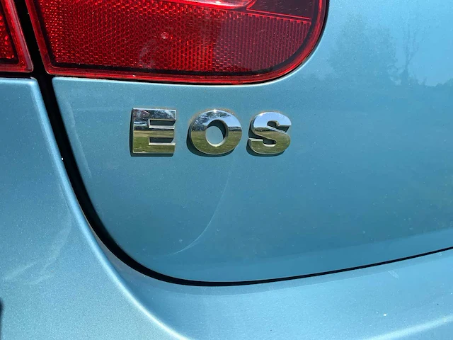 Volkswagen eos tdi cabriolet personenauto - afbeelding 18 van  25