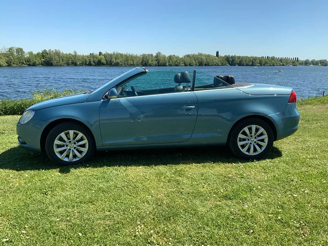 Volkswagen eos tdi cabriolet personenauto - afbeelding 12 van  25