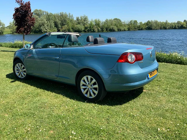 Volkswagen eos tdi cabriolet personenauto - afbeelding 19 van  25