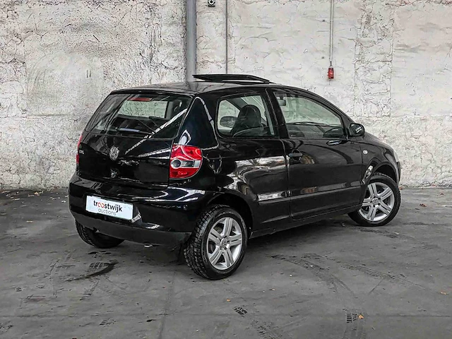 Volkswagen fox 1.2 trendline 54pk 2005 -orig. nl- 79-rz-lr - afbeelding 29 van  31