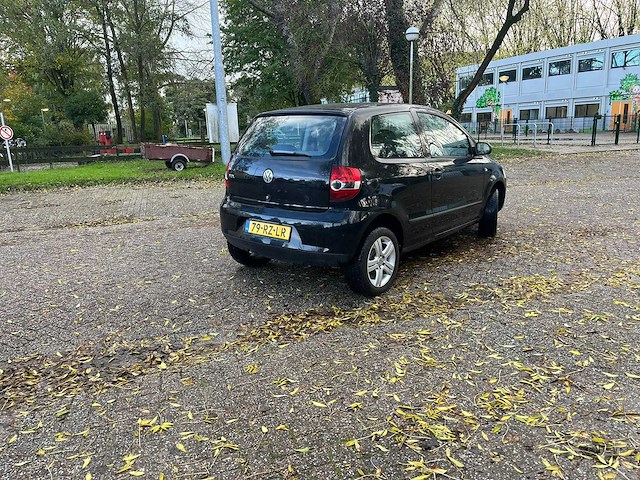 Volkswagen fox 1.2 trendline, 79-rz-lr - afbeelding 10 van  17