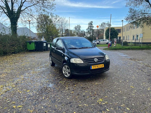 Volkswagen fox 1.2 trendline, 79-rz-lr - afbeelding 11 van  17