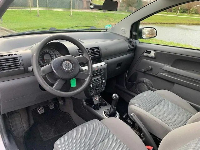 Volkswagen fox 1.2 trendline, ht-131-z - afbeelding 4 van  16
