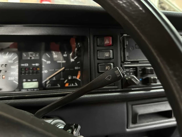 Volkswagen golf 1 gti 1.8i 112pk 1983 65.000 km! - afbeelding 17 van  40