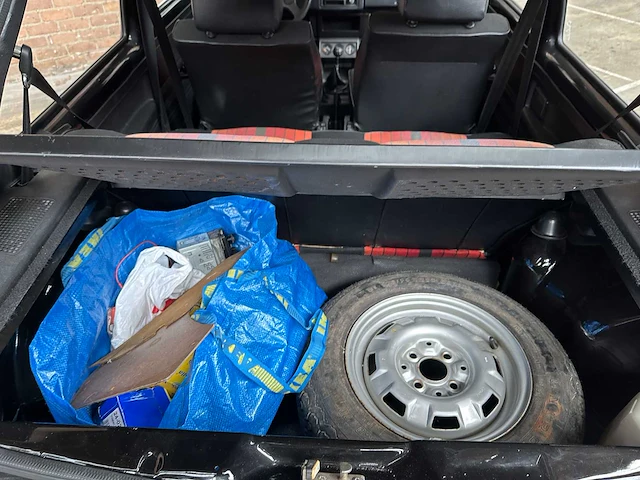 Volkswagen golf 1 gti 1.8i 112pk 1983 65.000 km! - afbeelding 27 van  40