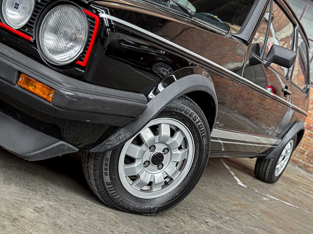 Volkswagen golf 1 gti 1.8i 112pk 1983 65.000 km! - afbeelding 34 van  40