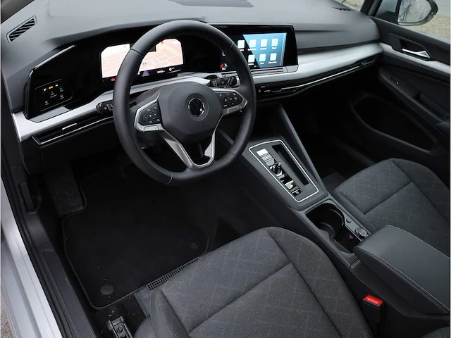 Volkswagen golf 1.0 etsi life automaat 2023 - afbeelding 10 van  29