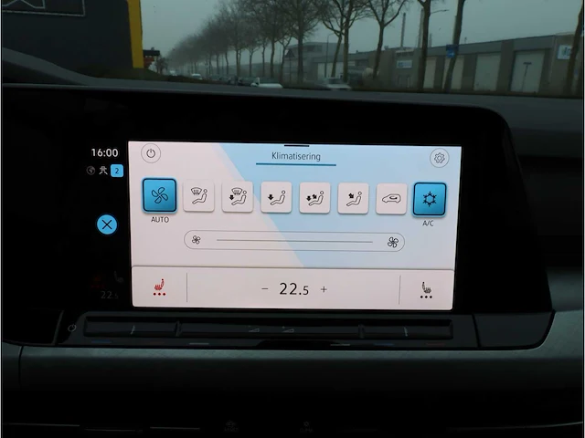 Volkswagen golf 1.0 etsi life automaat 2023 - afbeelding 22 van  29