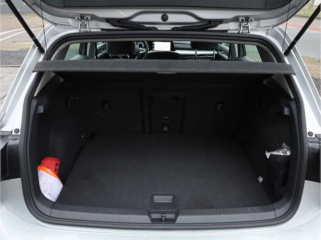 Volkswagen golf 1.0 etsi life automaat 2023 - afbeelding 24 van  29