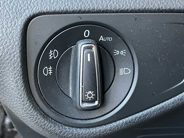 Volkswagen golf 1.0 tsi cl bns 116pk 2019, g-854-nf - afbeelding 16 van  32