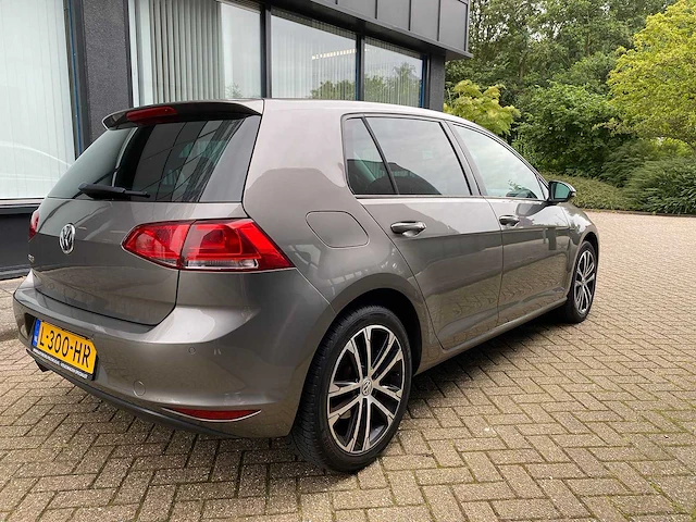 Volkswagen golf 1.2 tsi business edition r connected, l-300-hr - afbeelding 9 van  16