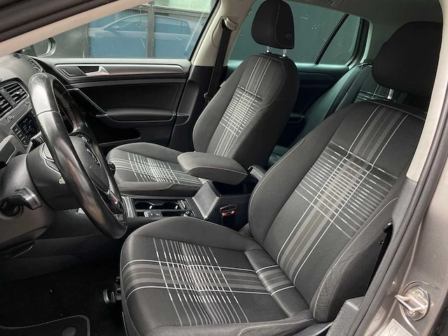 Volkswagen golf 1.2 tsi business edition r connected, l-300-hr - afbeelding 12 van  16