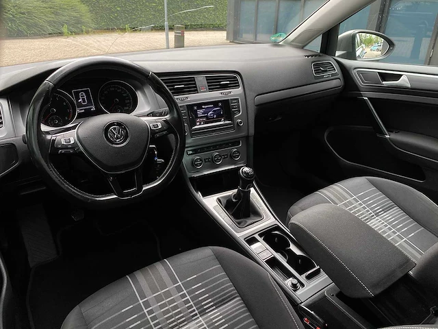 Volkswagen golf 1.2 tsi business edition r connected, l-300-hr - afbeelding 13 van  16