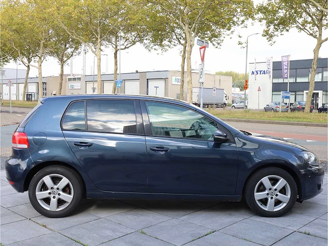 Volkswagen golf 1.2 tsi comfortline bluemotion 2010, g-551-kg - afbeelding 35 van  38