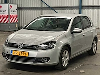 Volkswagen golf 1.2 tsi highline bluemotion, nr-591-f - afbeelding 1 van  14
