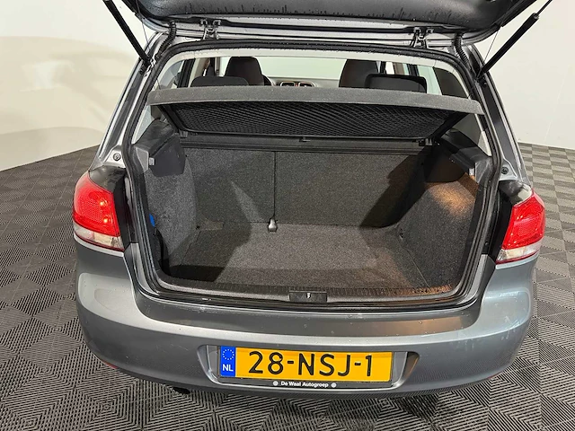 Volkswagen golf 1.2 tsi tourii bluem, 28-nsj-1 - afbeelding 8 van  13