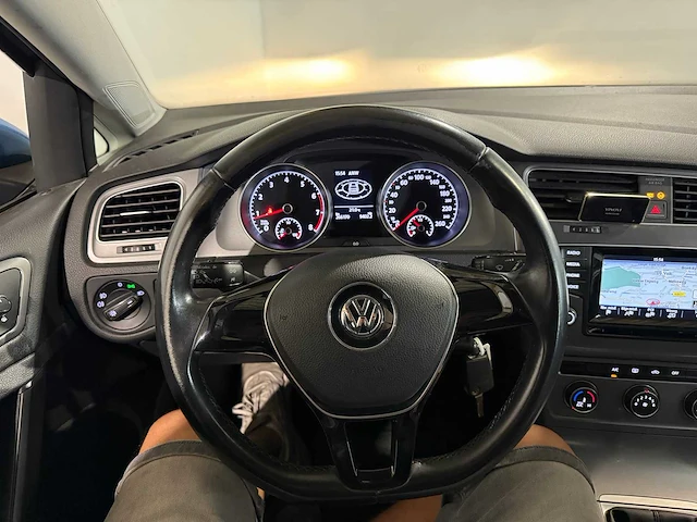 Volkswagen golf 1.2 tsi trend ed, gd-645-j - afbeelding 2 van  13