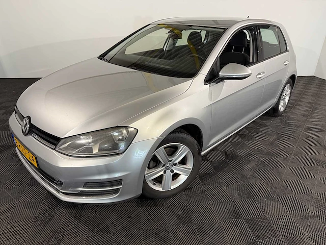 Volkswagen golf 1.2 tsi trendline, 8-klt-24 - afbeelding 1 van  13